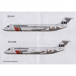 McDonnell Douglas DC-9 / MD-80 - SAS (Rainbow colour scheme)
